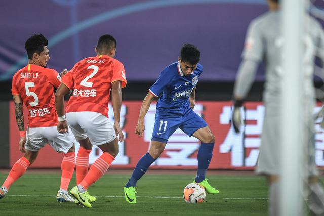 回忆的重负：战争中的非人道行为
